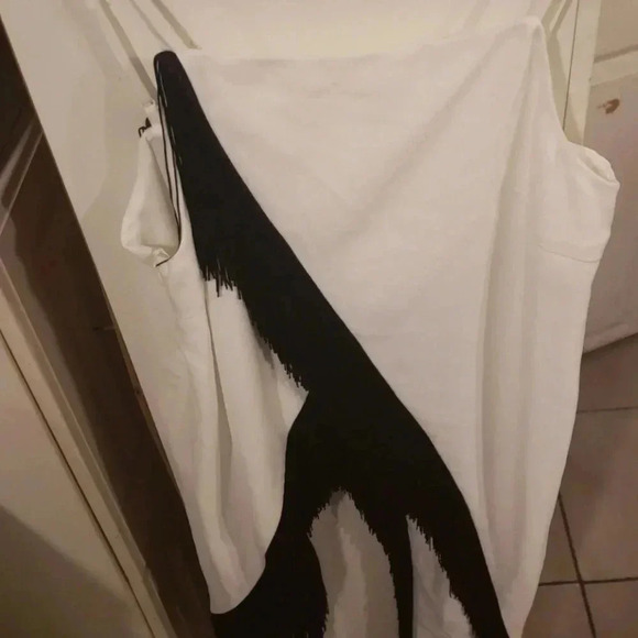 Finders keepers vertigo tank - Picture 3 of 4